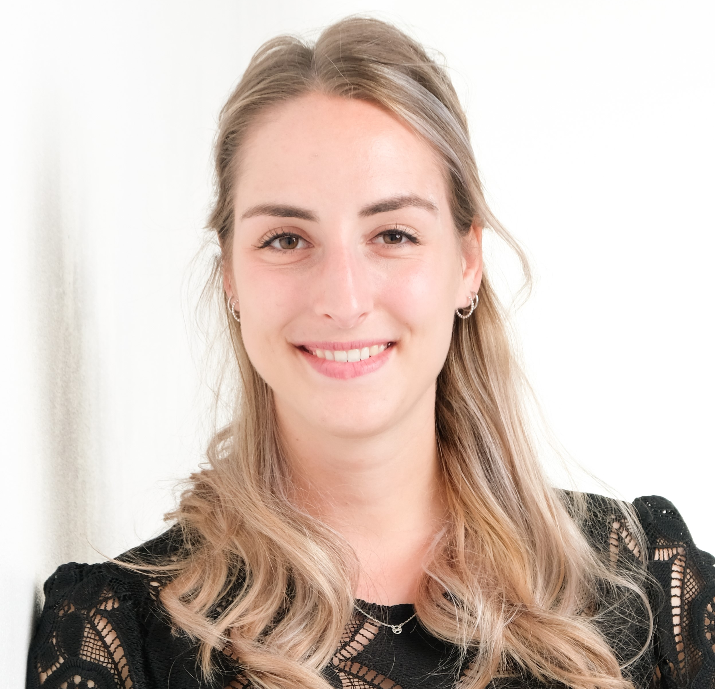 Evi Bakker